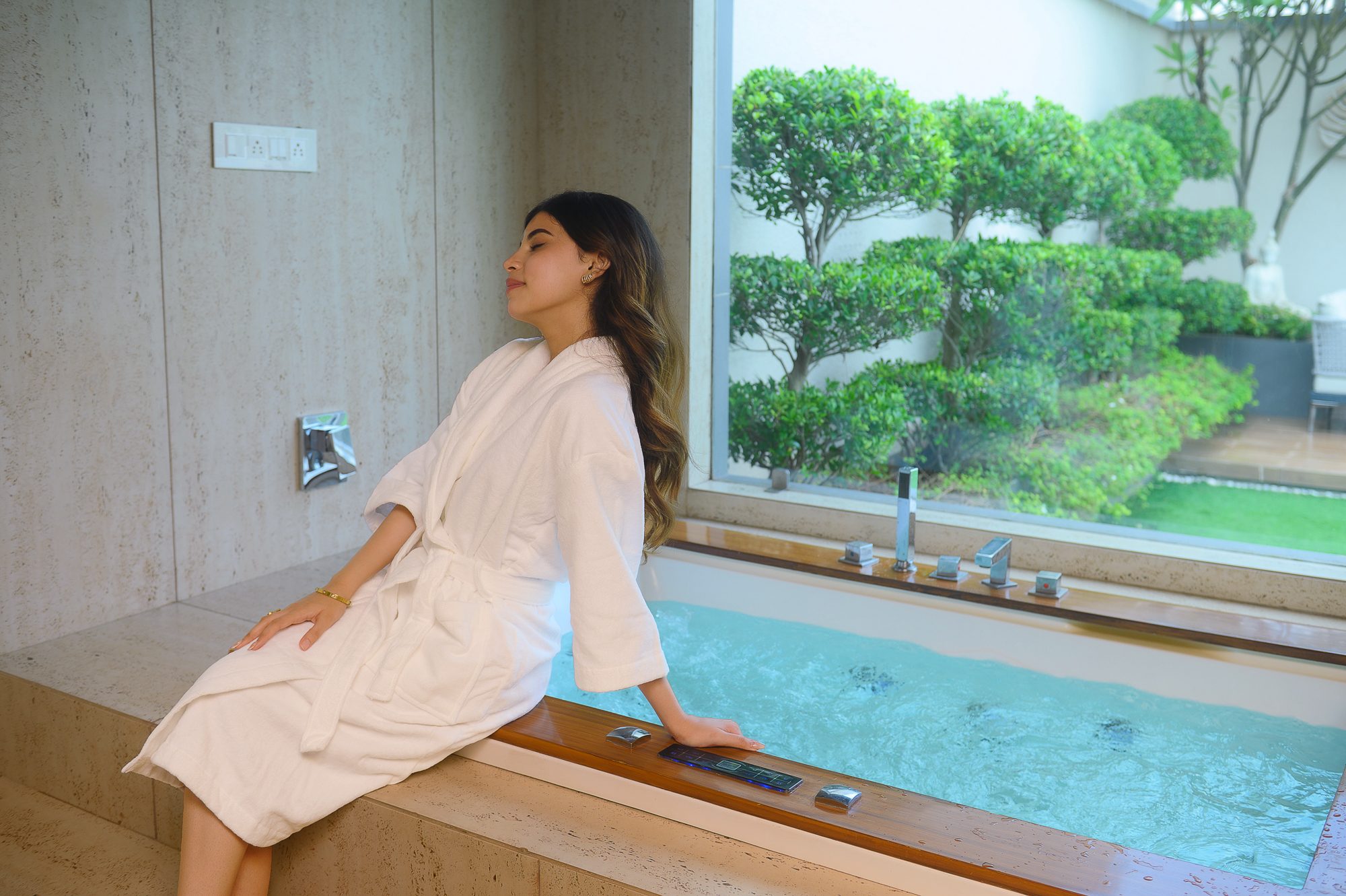 Palace Suite in-suite jacuzzi